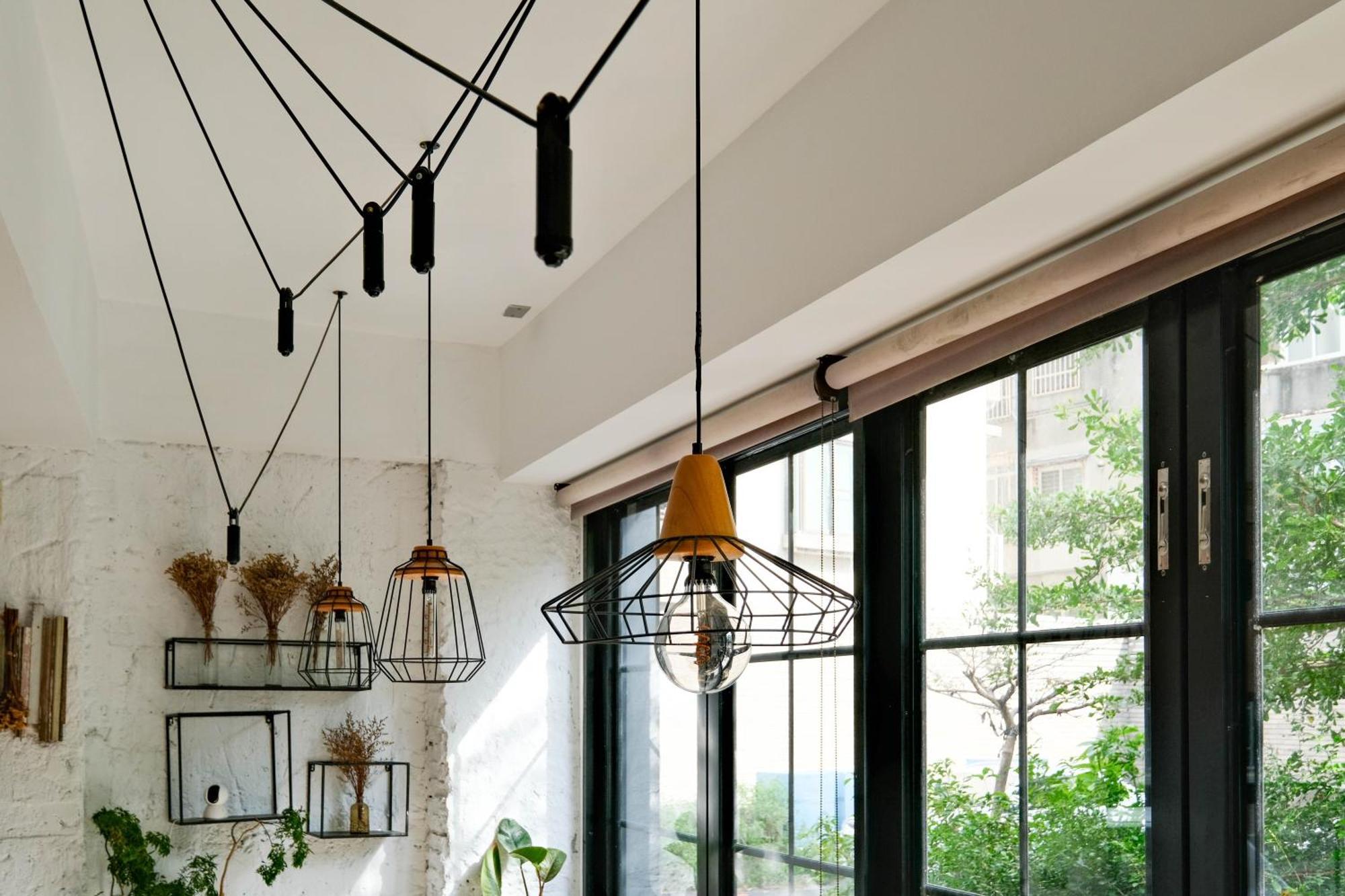Re+Wood Guesthouse Tainan Eksteriør bilde